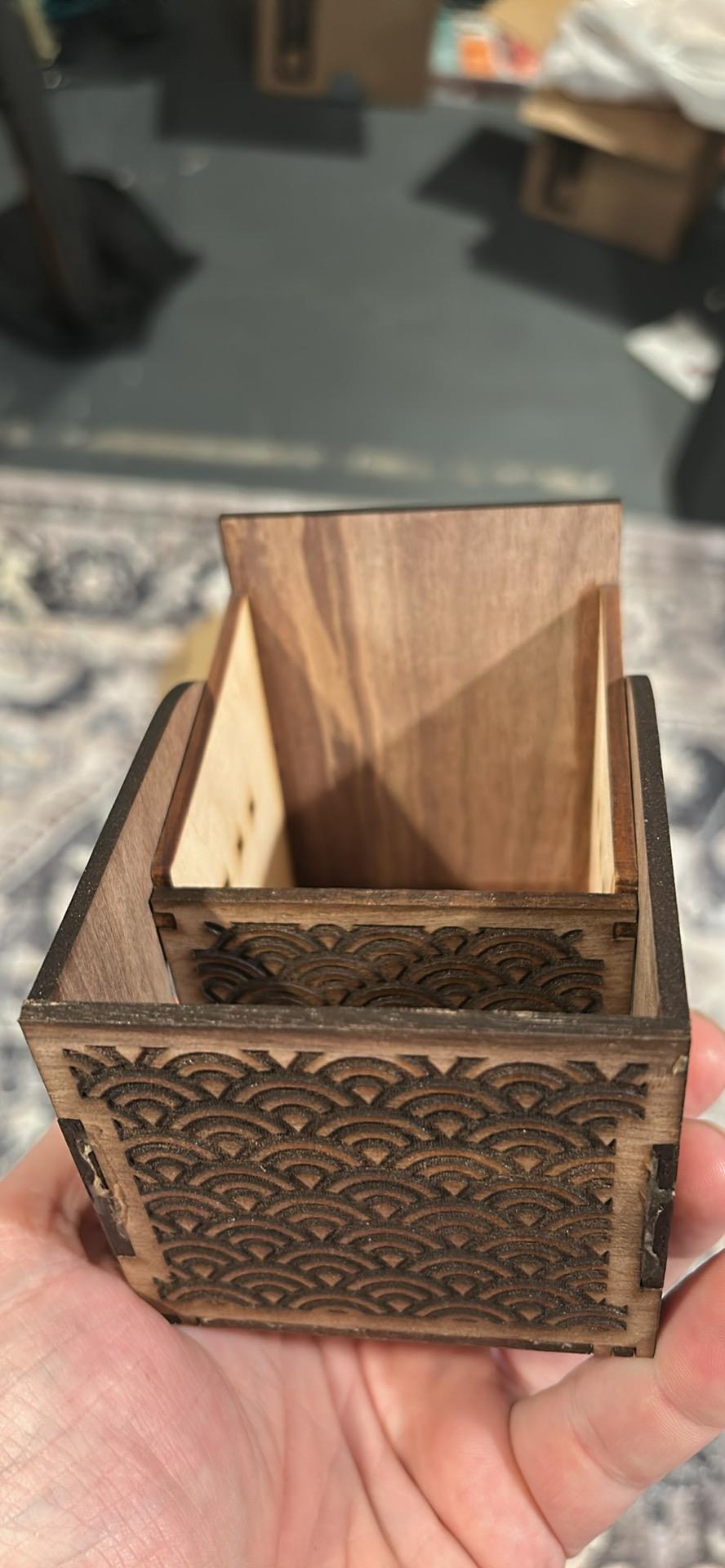 MTG Commander Deck box Walnut and Maple